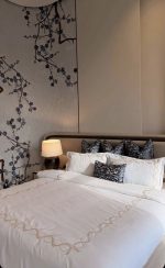 كفر مفرش كينج بتصميم أنيق (ملكي)